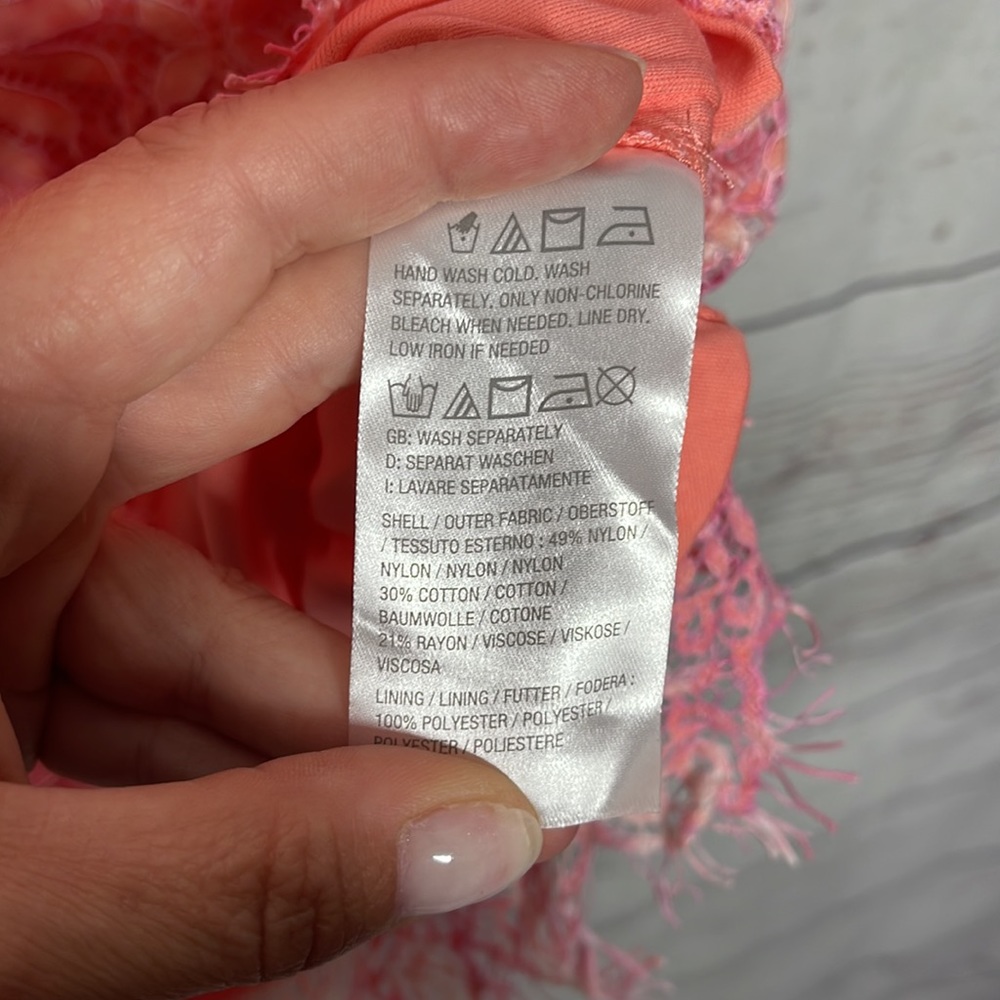 Isaac Mizrahi Live Peachy Pink Lined Lace V Neck S/S Blouse Sz XL! - Picture 7 of 8